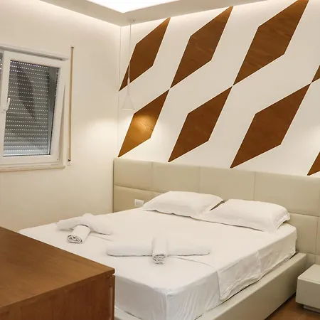 Airen 3* Velipojë
