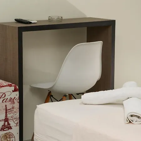 Airen 3* Velipojë
