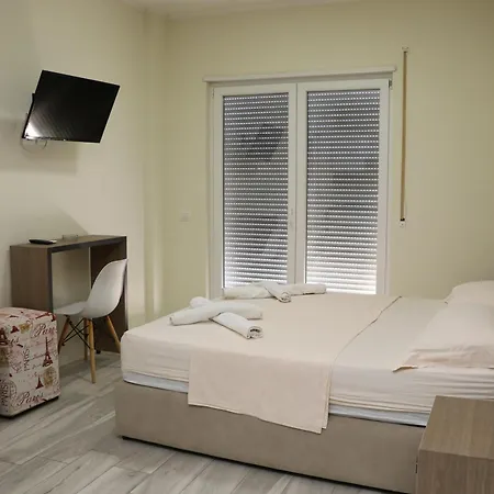 Hotel Airen 3*
