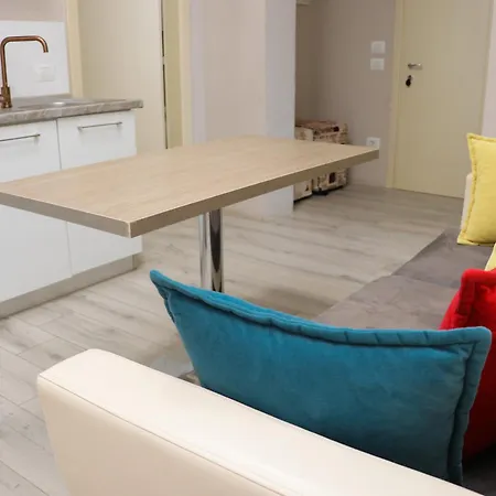 Airen Hotel Velipojë